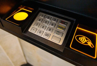 Минфин предложил ограничить внесение наличных через банкоматы