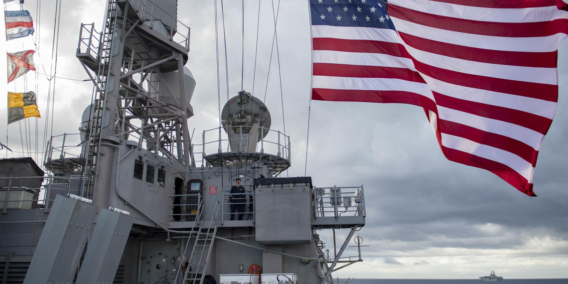 Иран пригрозил потопить все корабли ВМС США в пределах досягаемости