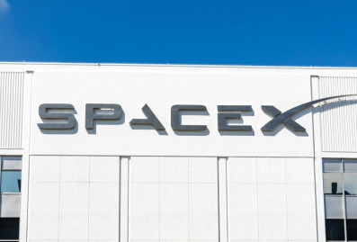 SpaceX предупредила об угрозе связи на Украине из-за решения ЕС по спутникам