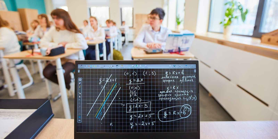 Сергей Собянин: город продолжит развитие платформы "МЭШ"