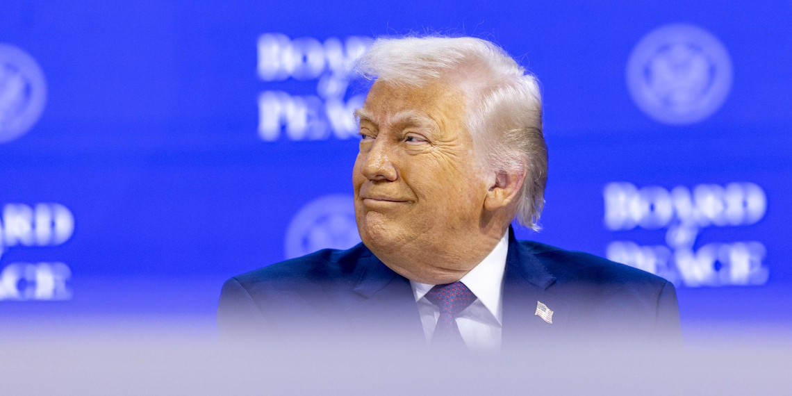 Politico: публикация Трампом переписки с Макроном и Рютте шокировала европейцев