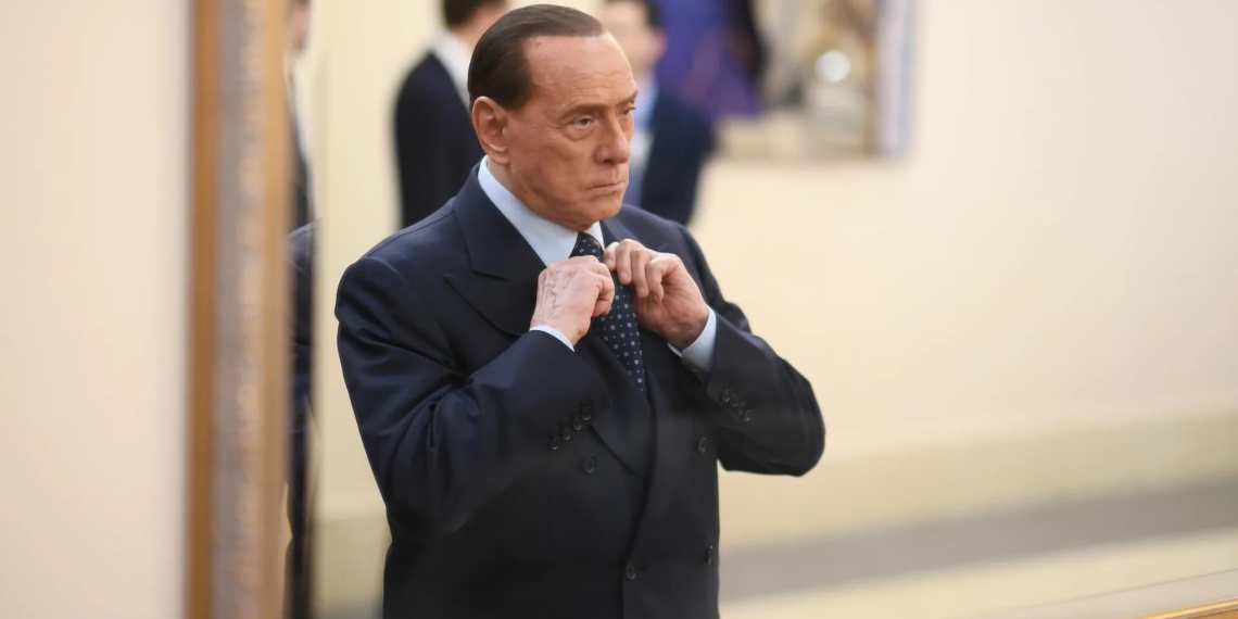 Сильвио Берлускони ответил на выпад Зеленского: "Что этот синьор знает обо мне?"