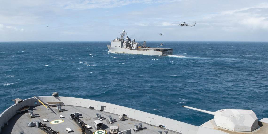 Bloomberg: союзники США готовятся разблокировать Ормузский пролив без американцев