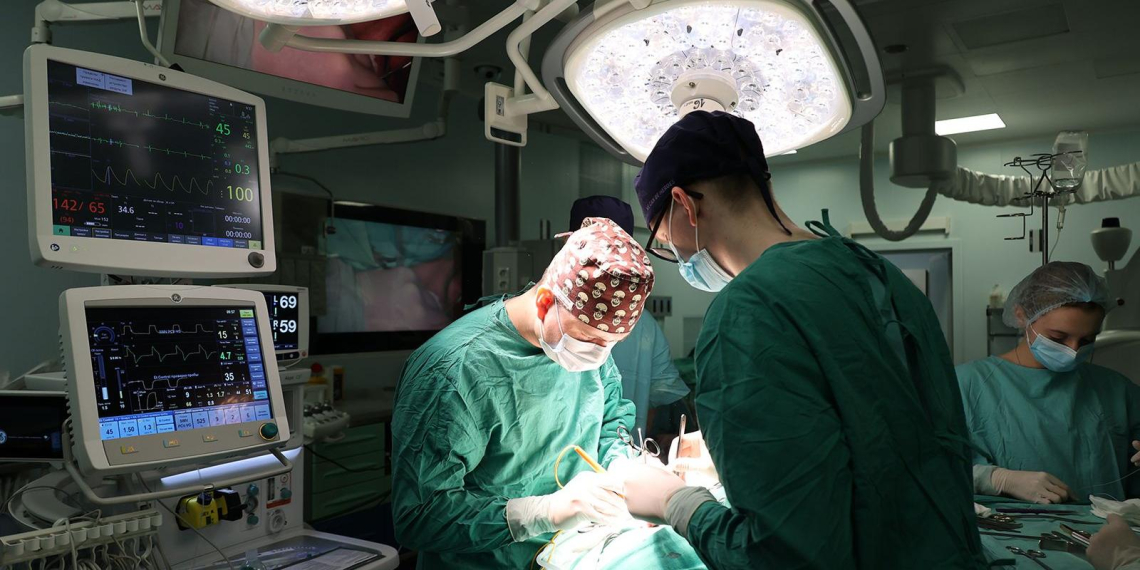 Собянин: объём высокотехнологичного лечения в Москве вырос почти на 50%