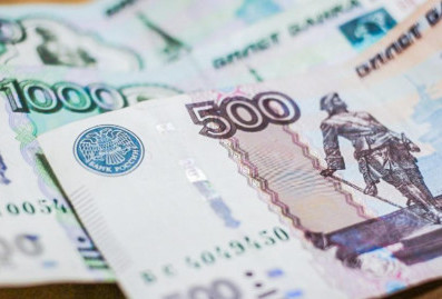 Банки ЕАЭС стали ограничивать зачисление наличных рублей на счета
