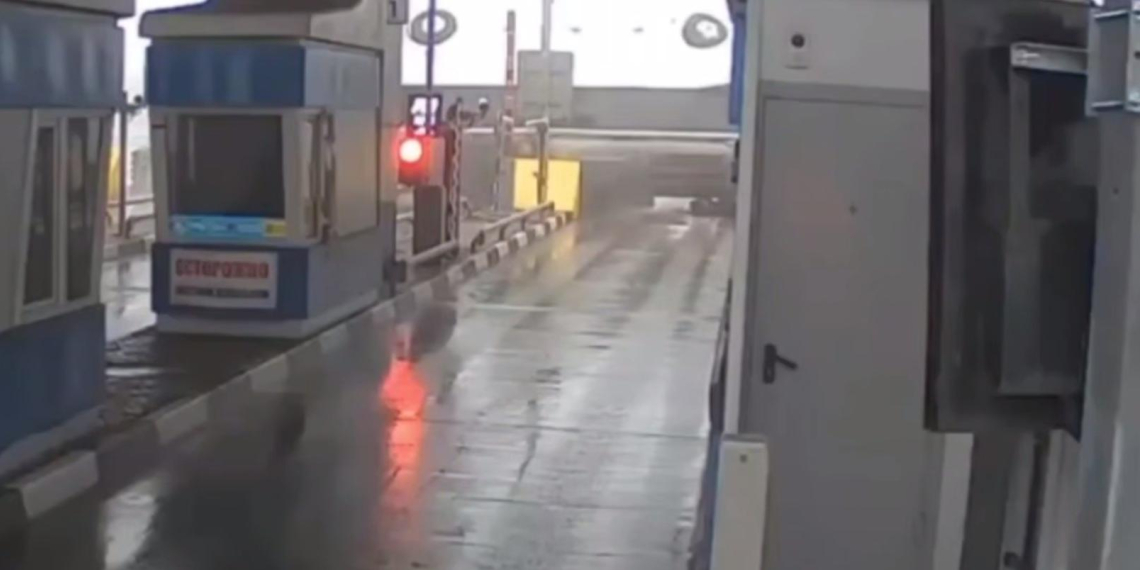Жесткое ДТП с автобусом на М-4 в Тульской области попало на видео
