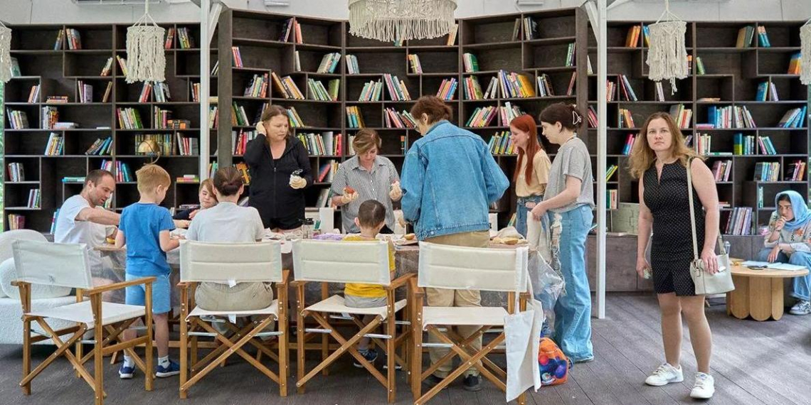 В сервисе "Библиотеки Москвы" за 5 лет забронировали 1,1 млн книг