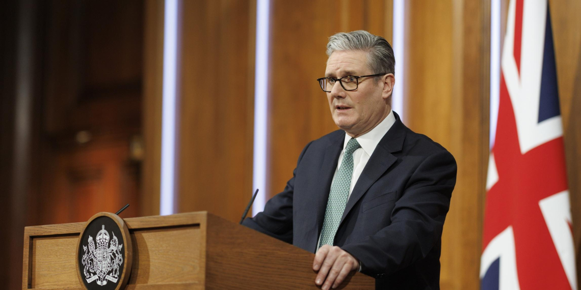 Financial Times: премьер Британии Стармер придумал план усиления обороны Европы