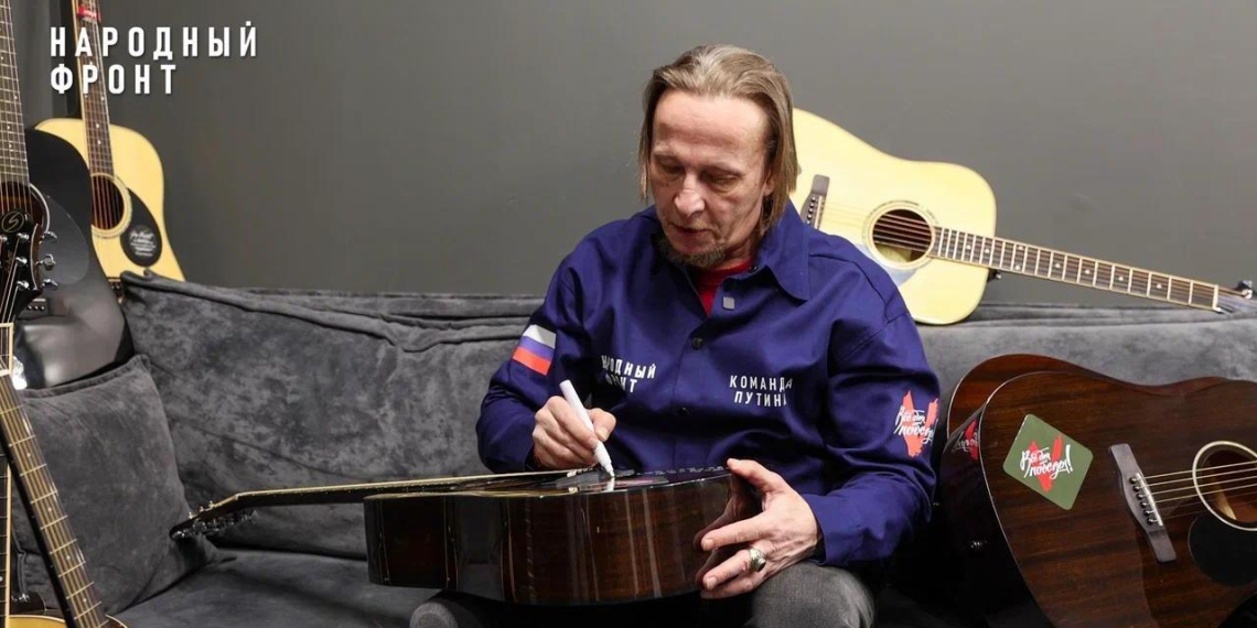 Артисты и телеведущие поддержали бойцов накануне Дня защитника Отечества