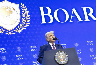 Россия отказалась участвовать в первом заседании Совета мира