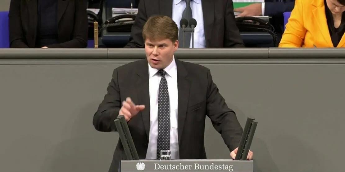 Депутаты от АдГ приехали в Россию несмотря на угрозы исключением из партии