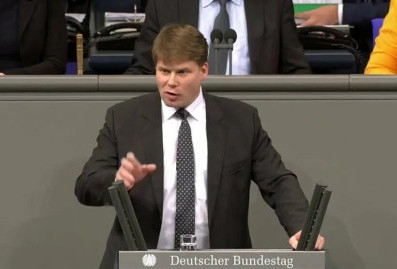 Депутаты от АдГ приехали в Россию несмотря на угрозы исключением из партии