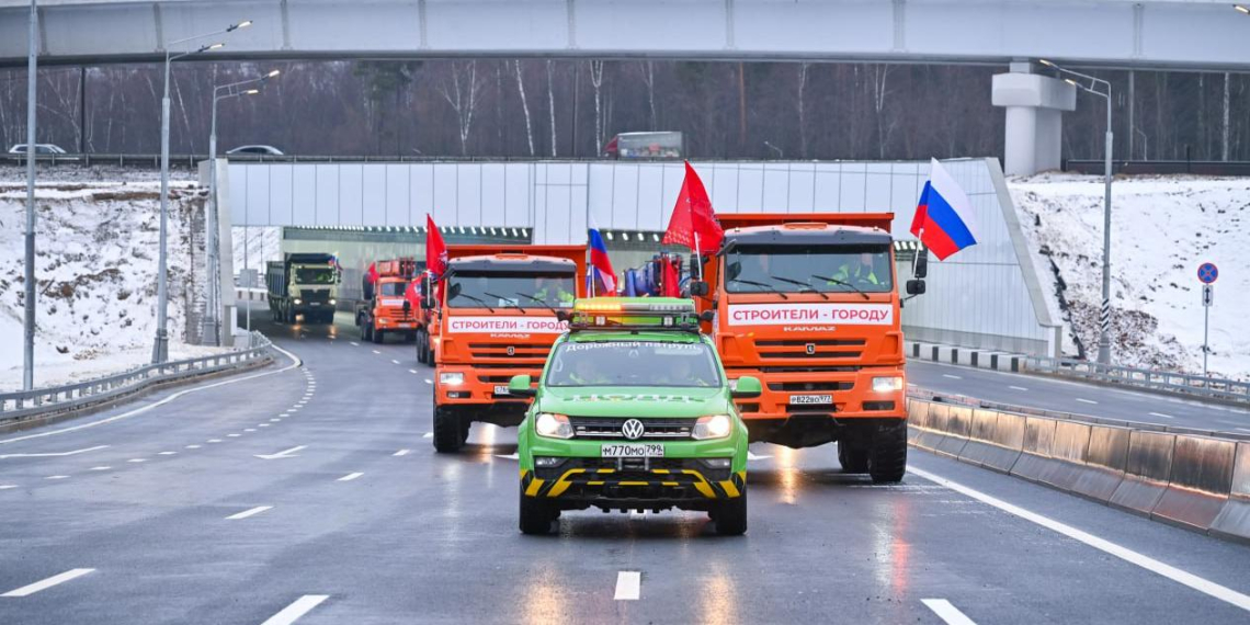 В Москве открыли бессветофорную дорогу-связку между МСД и Варшавским шоссе