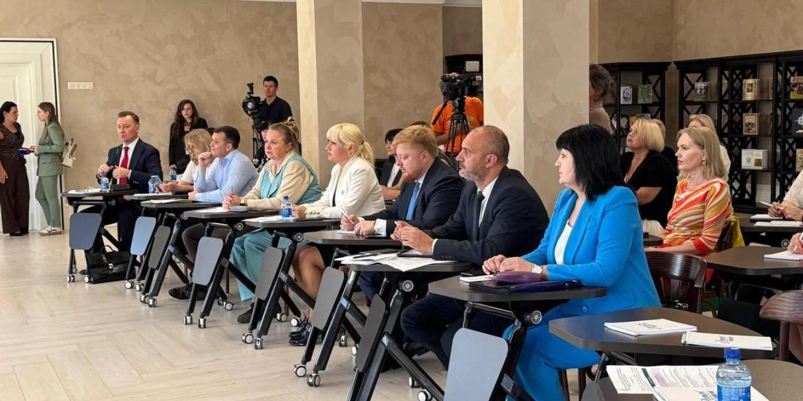 В воссоединенных регионах продлили переходный период проведения ЕГЭ и ОГЭ