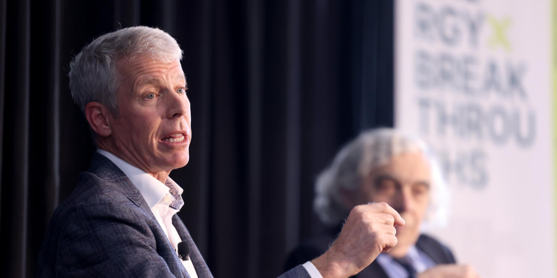 Вашингтон исключил снятие санкций с российской нефти