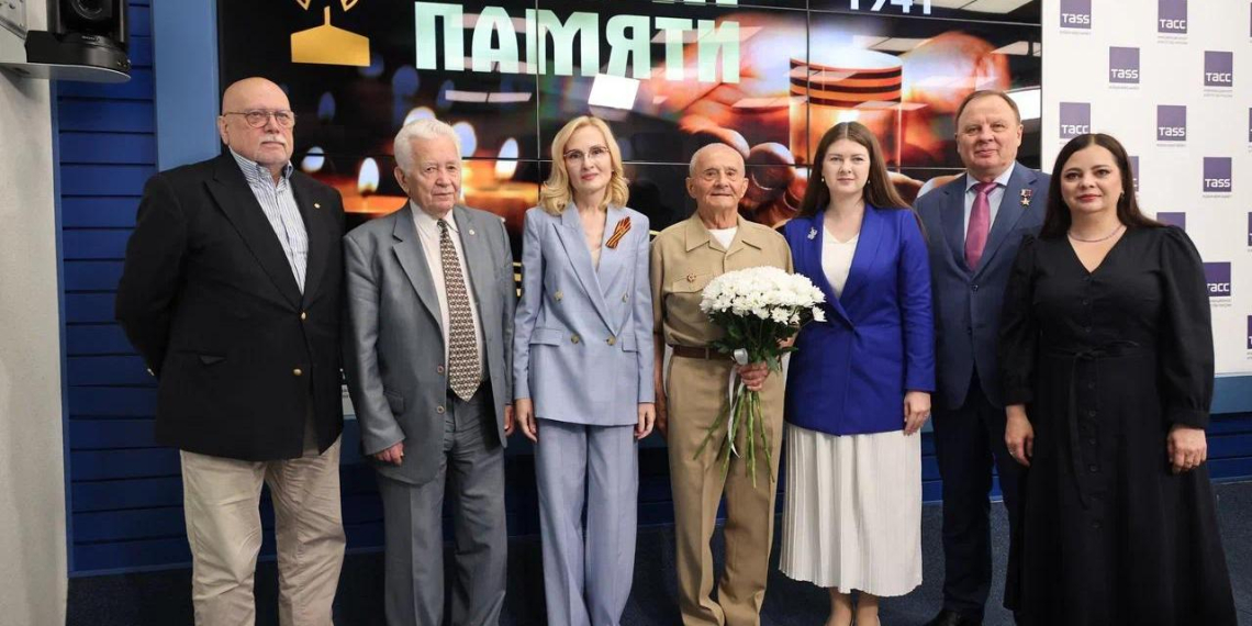 "Волонтёры Победы" и "Единая Россия" проведут акцию "Свеча памяти" 22 июня 