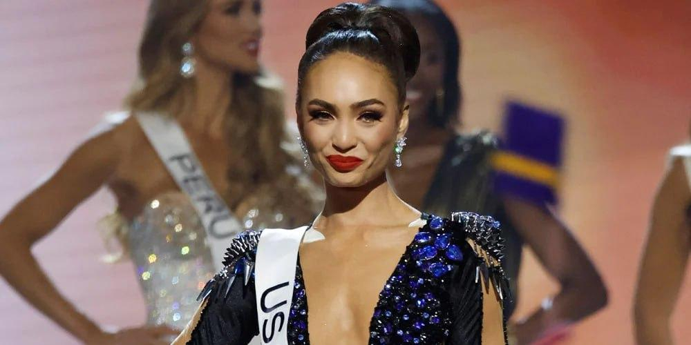 Итоги конкурса "Мисс вселенная": победительницу высмеяли за нелепый костюм, а украинка набросилась на россиянку