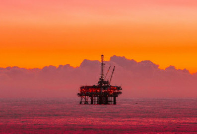 Стоимость российской марки Urals превысила $120 за баррель, опередив Brent