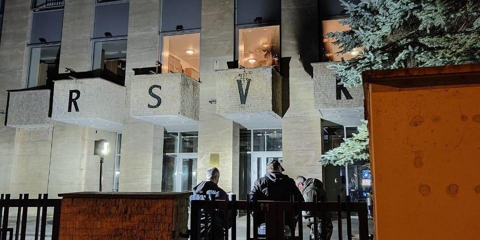 В Праге закидали Русский дом коктейлями Молотова