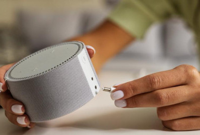 МВД предупредило о риске взлома умных колонок мошенниками