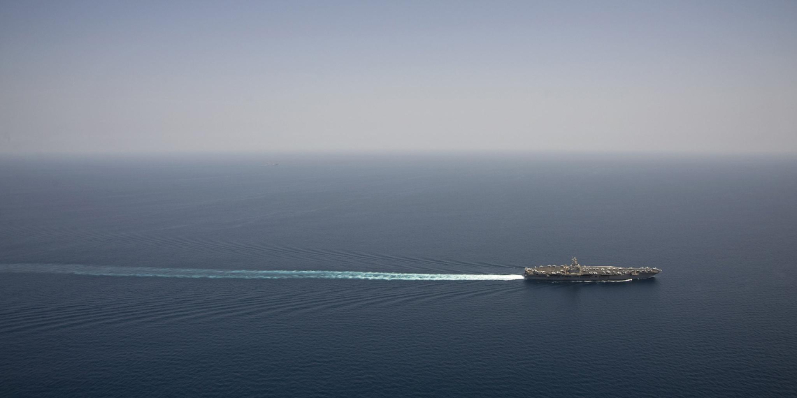 США стали охотиться на иранские танкеры за пределами Ближнего Востока
