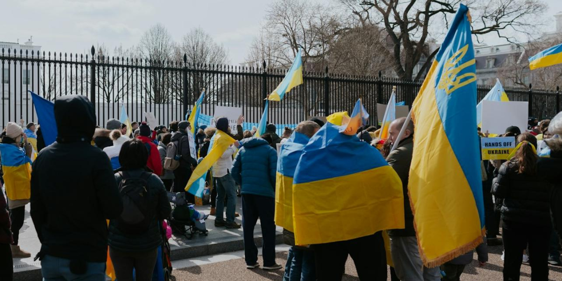 В немецком ХСС потребовали отменить пособия для подлежащих мобилизации украинцев