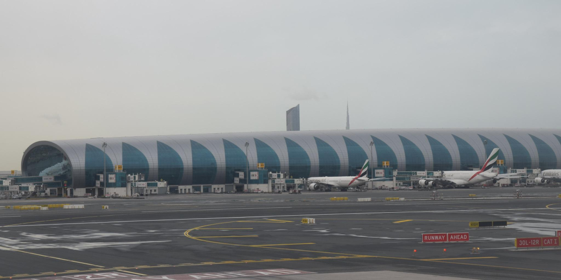 ОАЭ депортировали двоих россиян за хищение 200 млн рублей