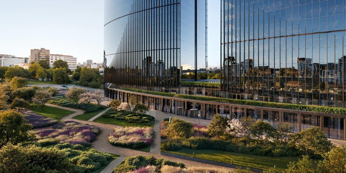 Собянин: для обслуживания "Большого Сити" построят 25 км дорог