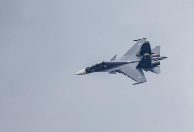 Истребитель Су-30 упал в Калининградской области