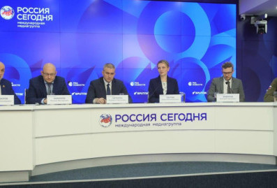 Большинство россиян видят в служении Родине национальную традицию