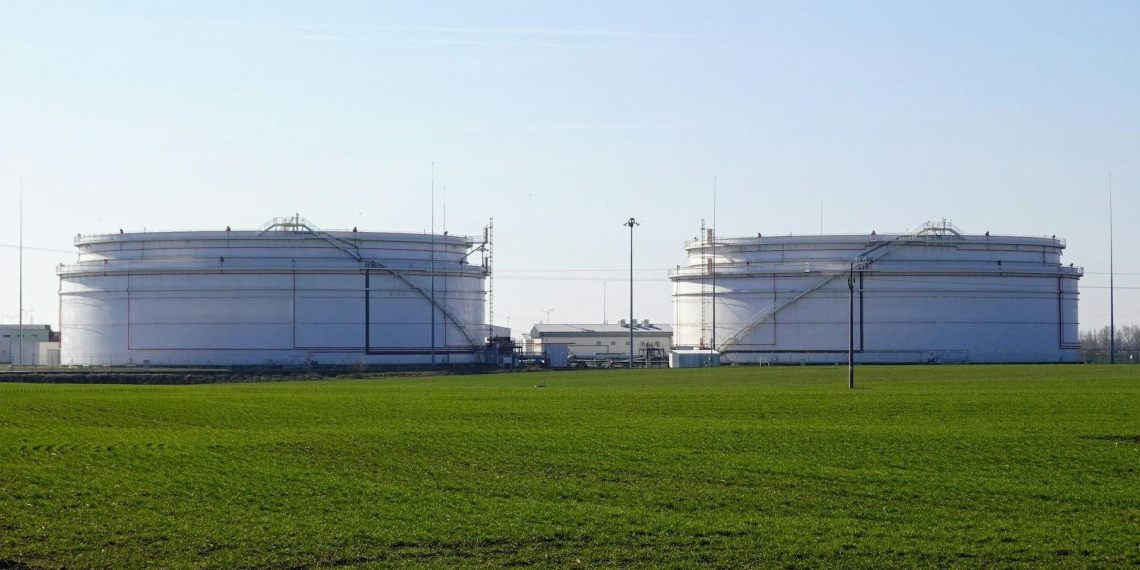 США потеряли доступ к четверти стратегических нефтяных резервов