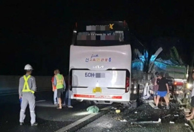 Во Вьетнаме автобус с российскими туристами попал в ДТП, один человек погиб