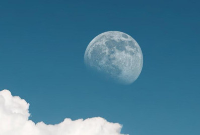 Китай обнаружил два новых минерала в грунте с Луны