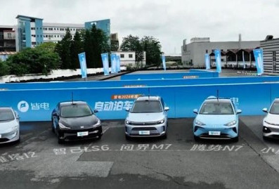 Другая философия и причуды электроники: %22Автовоз%22 обсудил китайские авто с основателем %22Автостата%22