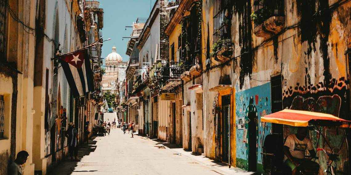 Российские компании получат доступ к управлению промышленностью Кубы