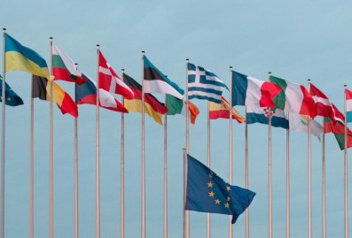 Нежелание стран ЕС давать деньги Украине возмутило власти Германии