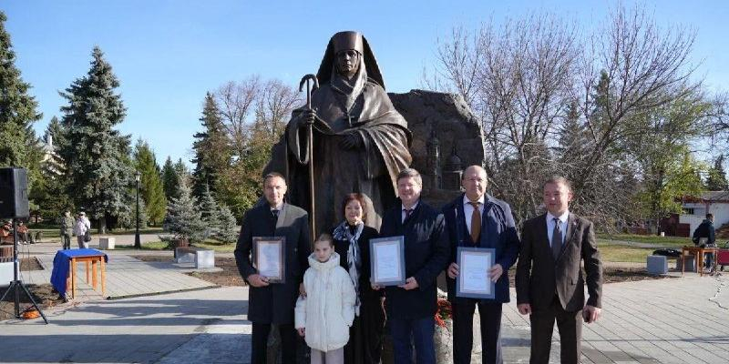 Активисты Центра "Наследие" получили благодарности за патриотические проекты 