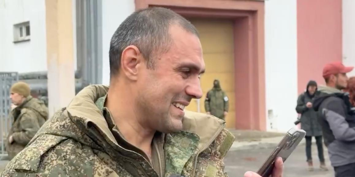 Российские военнослужащие вернулись из плена в ходе обмена с Украиной 
