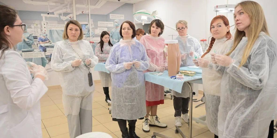 В Москве 20 жён участников СВО начали обучаться сестринскому делу В Москве 20 жён участников СВО начали обучаться сестринскому делу