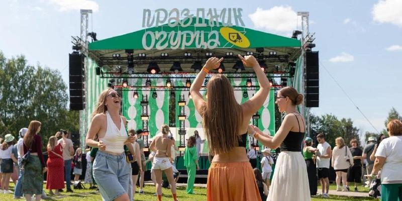 Суздаль принял рекордные 20 тысяч гостей на Празднике огурца 