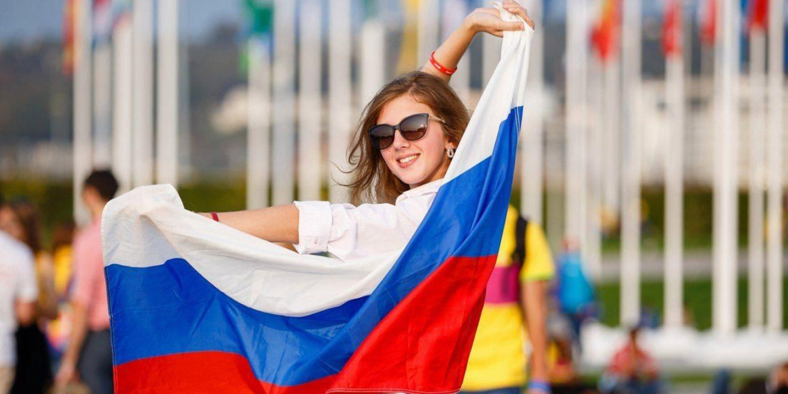 В Москве стартовал первый съезд Российского движения детей и молодежи 