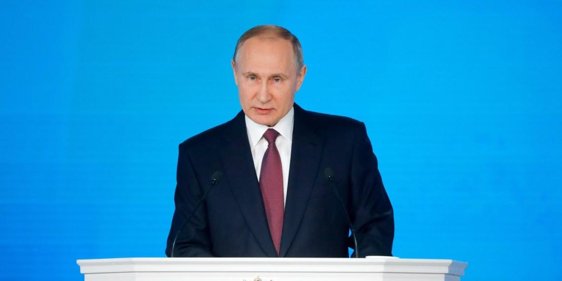 Владимир Путин заявил, что экономика России преодолела возникшие риски  