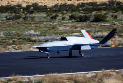 ВВС США показали первый полёт дрона целеуказания XQ-67A