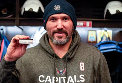 Овечкин вторым в истории забросил 1000 шайб в НХЛ