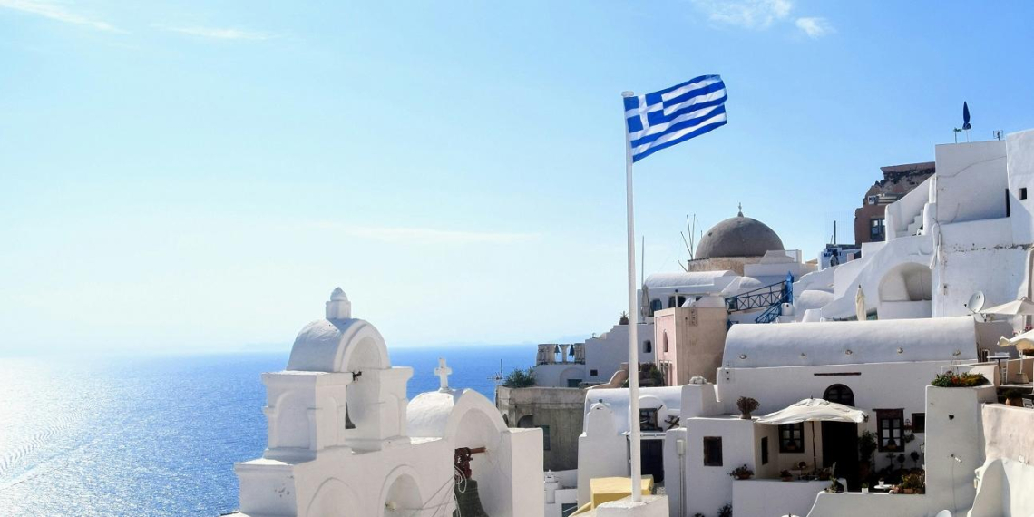 Грекам запретили приглашать россиян на празднование Дня независимости