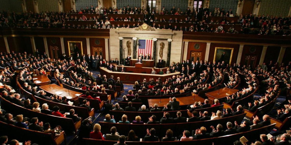 Республиканцы в Конгрессе потребовали ответа, какое место помощь Киеву займет в бюджете США