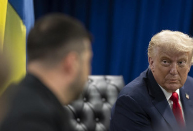 Axios: объявление Трампа о новой встрече с Путиным застало Зеленского врасплох