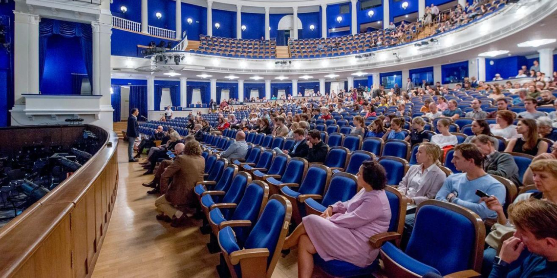 "Мосбилет" приглашает в театр Станиславского на премьеру балета "Анна Каренина"