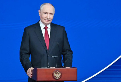 Путин поблагодарил Собянина и его команду за развитие Москвы
