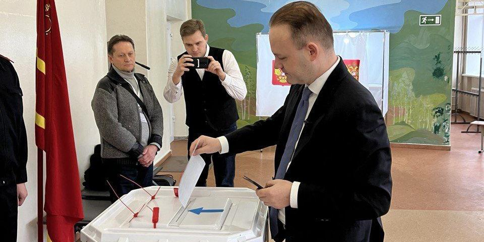 Владислав Даванков проголосовал на выборах президента России 